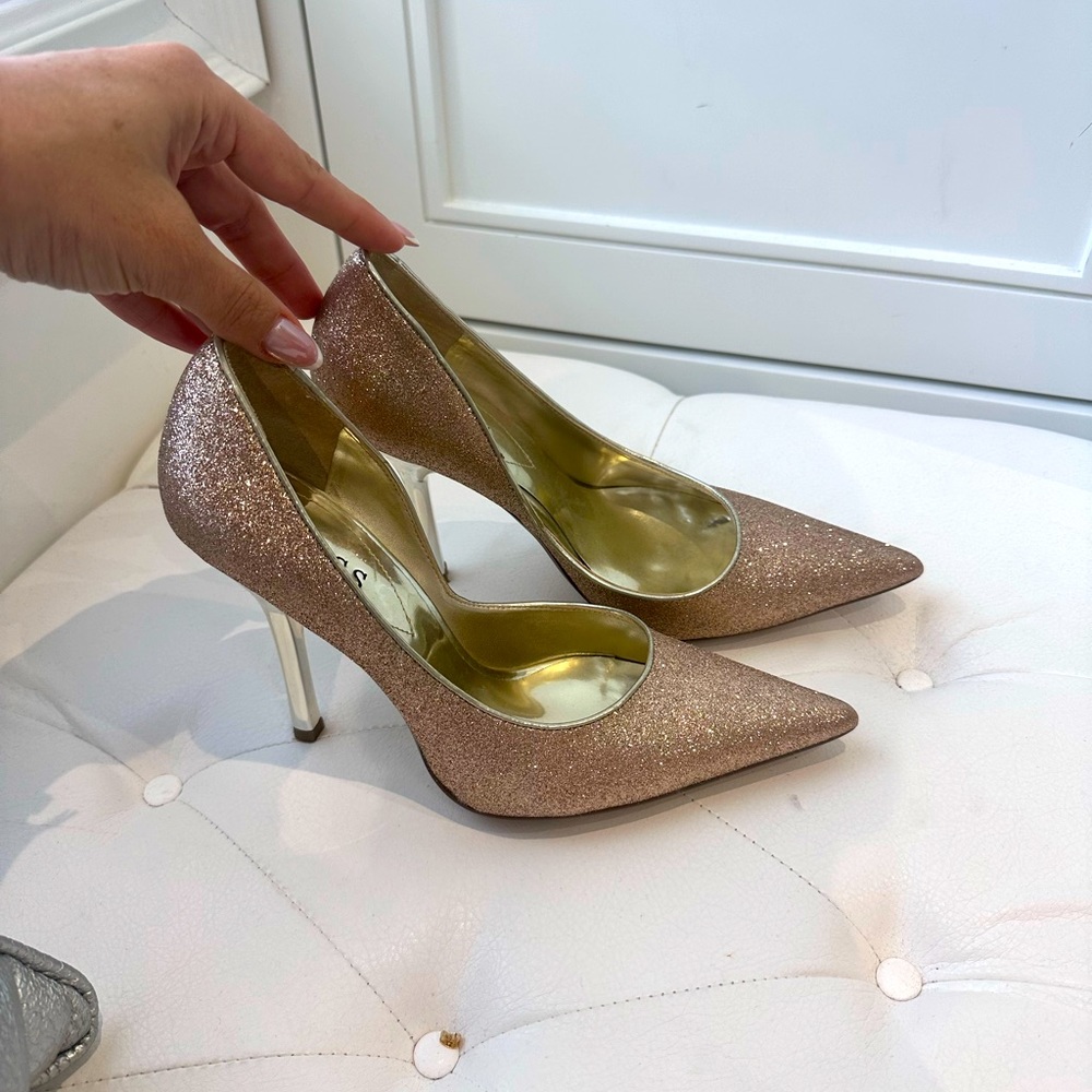 Size 8 Gold Glitter Pumps from Guess- Worn once